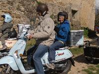 balade à scooter en drôme provençale